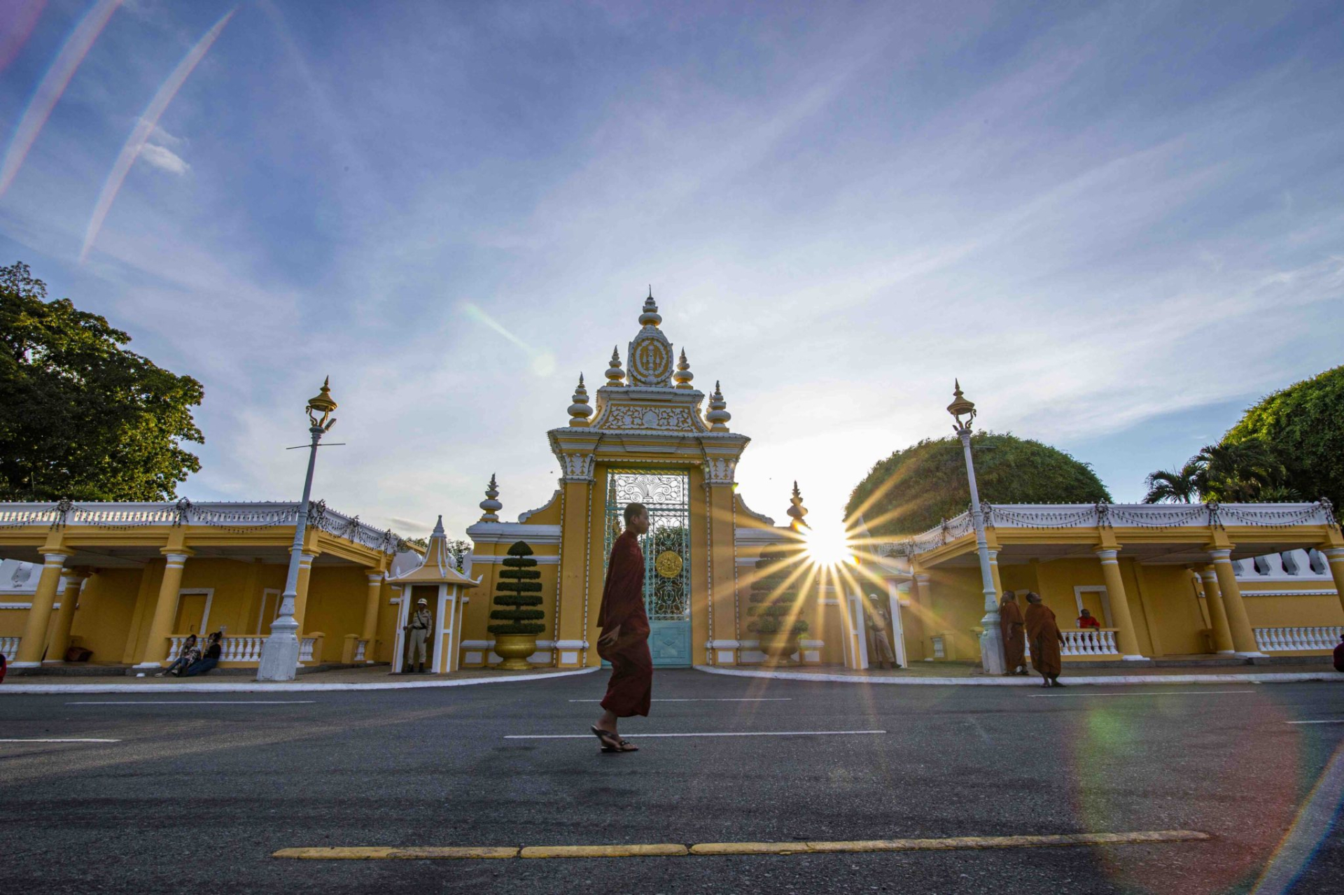 Phnom-Penh-1-Small-2048x1365