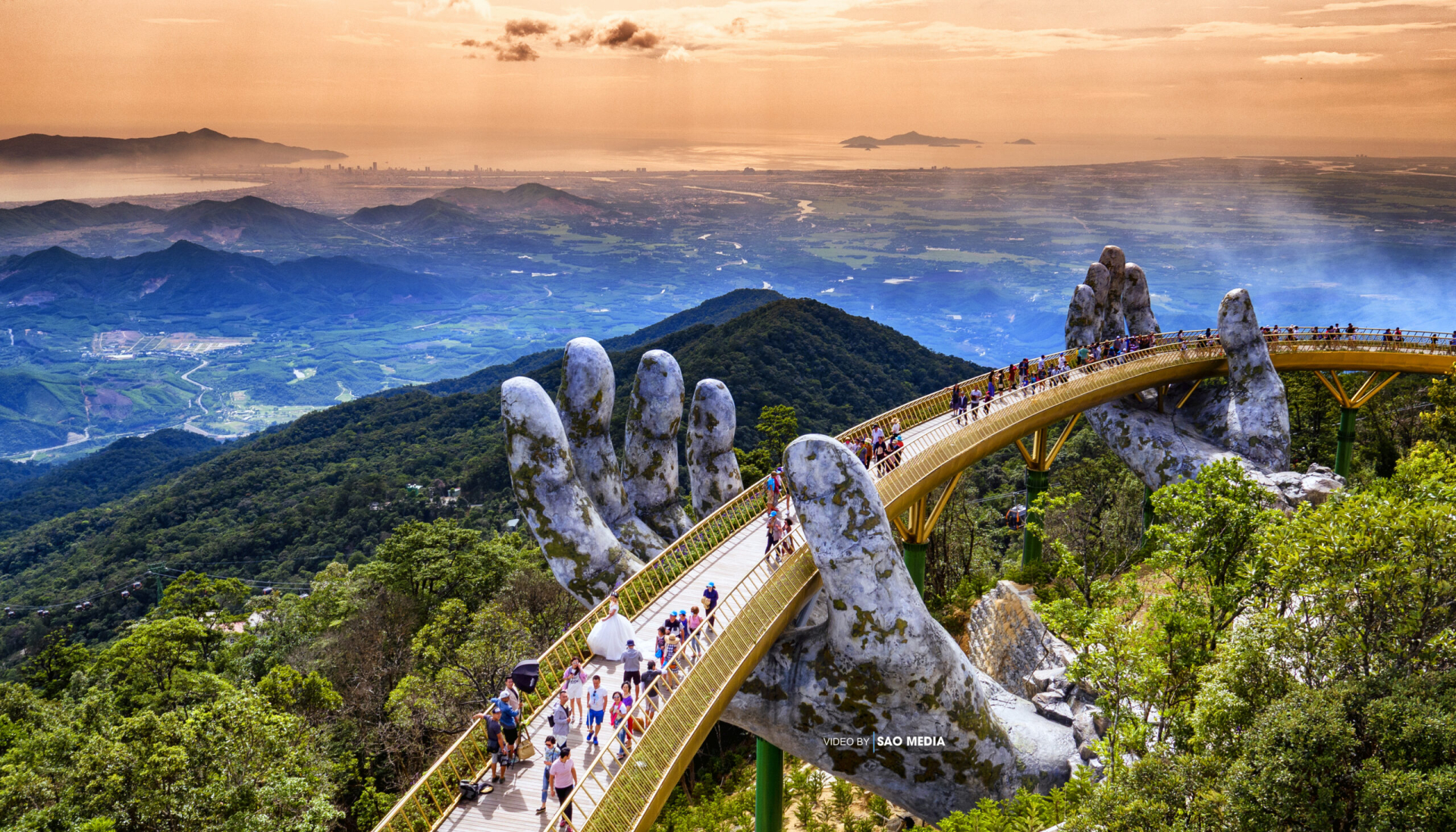 cau vang ba na hills