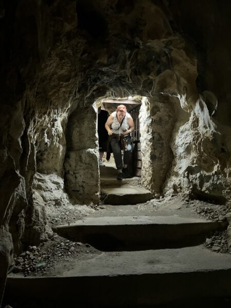 z3953816991125_71aaadad95d8ab215ba5f657c922cdf1-1-450x600