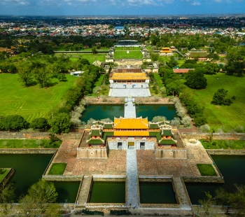 Hue - Vietnam - picture 8