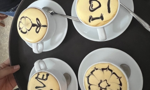 Hanoi: Street Food Walking Tour & Water Puppet Show - ảnh 1