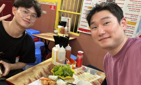 CULINARY HIGHLIGHT_ EGG COFFEE CLASS WITH STREET FOOD WALKING TOUR - ảnh 3