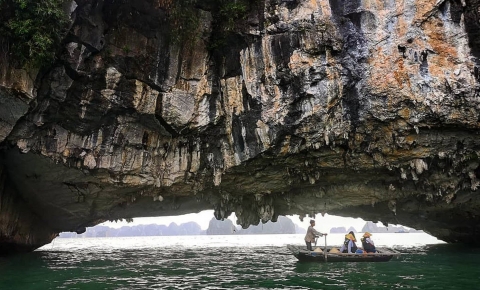 Ha Long Bay Day Tour 6 hours - ảnh 1