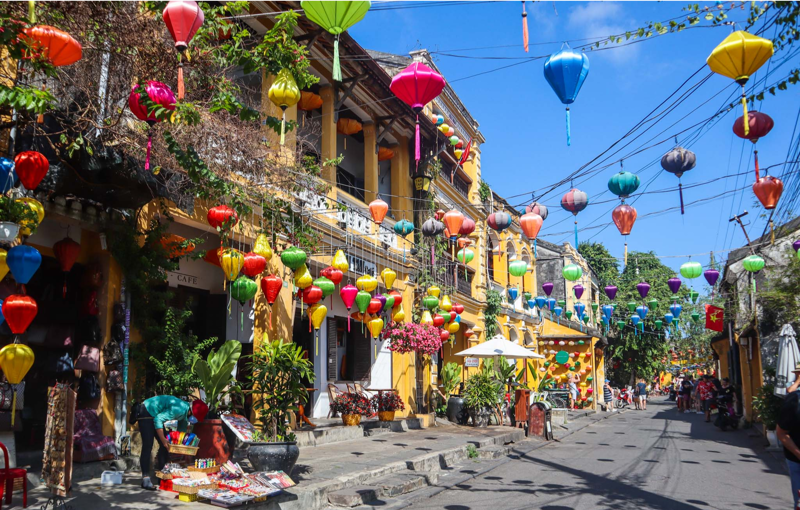 Hoi An - Vietnam - picture 1