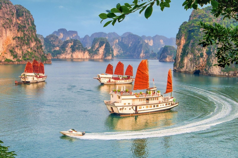 Ha Long - Vietnam - picture 4